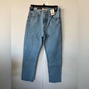 Levi’s wedgie straight